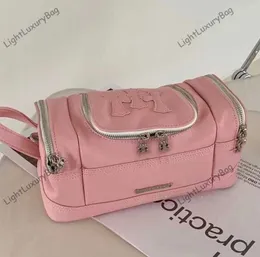 Designer Schwert Schulter Umhängetasche Mode Kruzifix Badezimmer Tasche Kulturbeutel Frauen Leder Marke Handtaschen Tote Klassische Weibliche Geldbörsen 230528