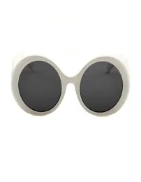 여름 클래식 여성 선글라스 C 렌즈 디자인 안경 검은 색 검은 색 whrite 라운드 패션 쉐이드 선글라스 프레임 고양이 눈 눈 2097465