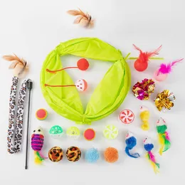 Cat Toys 21pcs/مجموعة Toy Funny Feather Cats Stick Bell Ball Plush Mouse Mouse Tunnel Tunnel Tunnel Kit Kitten Interactive Play Supplies