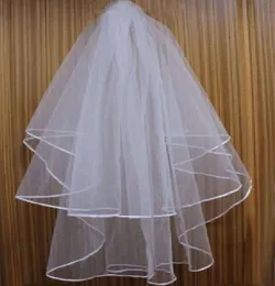 Cheap Exquisit Short Bridal Veil Netting Two Layers With Comb With Ribbons Stain edge Wedding Veil Wedding Accessories White Ivory7876607