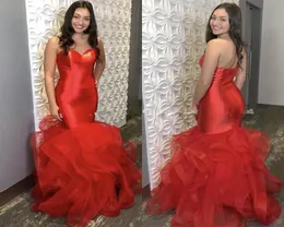 2020 Red Ruffle Mermaid Prom Bridesmaid Dresses Strapless Satin Dress Evening Wear Party Long Formal Dress Special Occasion Women 6494117