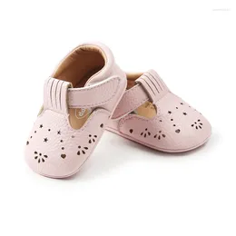 Primeiros Walkers Baby Sapath Hollow Boy Girl Casual Sports Casual Infant Anti-Slip Sole Cribe Berço Nascido