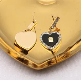 Con scatola Orecchino a bottone di lusso Placcatura in oro 18 carati Orecchino Donne famose Lettera di marca Designer Orecchini di perle di cristallo intarsiato geometrico per la festa nuziale Accessori Jewerlry