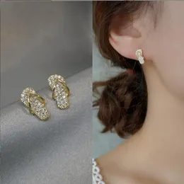 Exquisite small flash diamond slippers earrings S925 Diamond Stud Earrings Classic Beautiful Earrings Women's Wedding Jewelry High Quality Gift