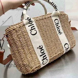 Cloe Designer Bags Woody Bag Tote Handbag and Leather Shoulder Strap Straw Cabbage Basket and Suitable for Seaside OYZY