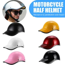 Motorcykelhjälmar Cykelhjälm Baseball Cap Impact Resistance Solskyddsskydd Peaked Fashion Riding Equipment