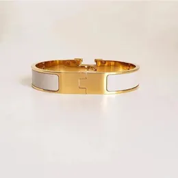 Braccialetto di lusso leggero di design da donna oro argento oro rosa lettere bracciale coppia apribile semplice regalo di moda