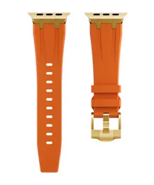 Cinturino in silicone per Apple Watch Band Ultra 49mm 8 7 45mm Bracciale sportivo in metallo morbido IWatch 6 5 4 SE 44mm 42mm Cinturino con connettore in acciaio inossidabile Accessori per cinturini