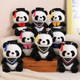 26CM Śliczny doktor Panda Plush Toys Kawaii Panda Bears with Doctorial Hat Plushie Plushie Dollowa Zwierzęta zabawka dla dzieci Prezent ukończenia