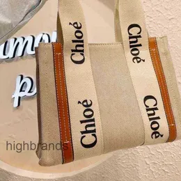 2023 Evening Woody Cloe One Tote Handbag Bag Fashion Designer Bags Shoulder Canvas Niche Design Portable Large Tote Women's Cap 5OLH