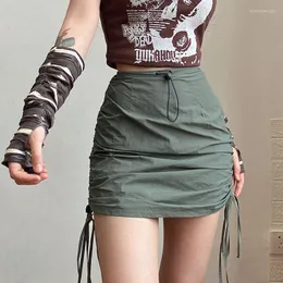 التنانير Houzhou Harajuku Cargo Skirt Women Fashion Y2K Grunge High Weist Shirring Slim Pencil Mini Streetwear Summer