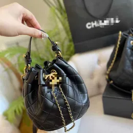 Designer Channel Bag Mini Bag For Women 2023 New Korean Version Internet Celebrity Bucket Bag Pure Sheepskin Diamond Grid Chain Bag One Shoulder Crossbody Bag Trend