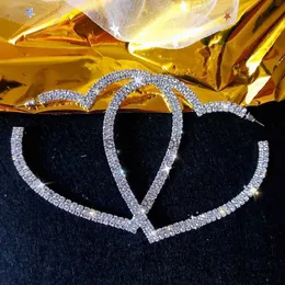 Stud fyuan büyük kalp kristal çember küpeler kadınlar için bijoux geometrik rhinestones küpe ifadesi mücevher partisi hediyeleri j230529 j230529