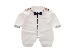 Yiering Baby Rompers Infant Jumpsuits Party Boy Romper Cotton新生児服lj2010237871402のための蝶ネクタイ紳士