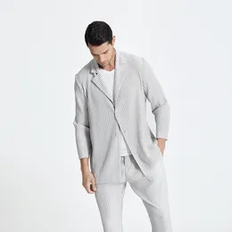 Jaqueta de terno casual masculino de verão Miyak dobra moda plus size size todo jogo cardigã homens casacos
