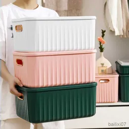 Корзина пластиковая коробка для хранения портатив с крышкой для хранения одежды для хранения для хранения одежды Home Desktop Sundries Snack Organizer Organizer Box