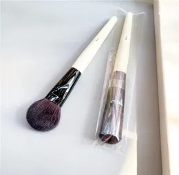 Blush Makeup Brush Luxe Soft Natural Goat Bristle Round Cheek Powder Highlighter Beauty Cosmetics Brush Tool8615313