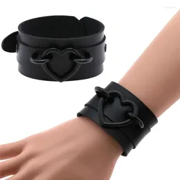 Link Bracelets Leather Heart Bracelet Black Wristband Cuff Gothic Punk Armbands Fashion Women Gift