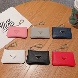 Classic Like Keychains Designer the Same Style Card Bag Mens and Womens Mini Metal Inverted Triangle Big Brand Coin Purse