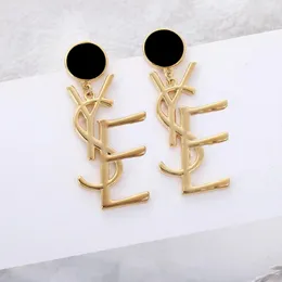 Women Special Letter Stud Earring Crystal Letters Earrings Fashion Jewelry for Gift Party