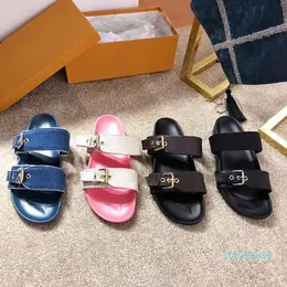 top quality Casual Shoes Classic Couples style Women and men Fashion Designer Sandals Flat Slides Flip Flops slippers Woman Designers Sandal silde with box Size 35-4