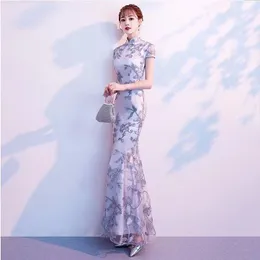 Yeni stil Cheongsam Kısa Kollu Geliştirilmiş Versiyon Elbise Pist Göster Uzun Balık Kuyruk Çin Tarzı Zarif Mizaç Elbisesi Kadınlar İçin İnce Görünüyor