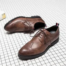 Mens casual shoes wingtip black leather formal wedding dress derby oxfords flat tan brogues shoes for men3042