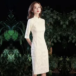 Vestido novo e melhorado da QIPAO Women para mulheres para meninas para roupas diárias: moda em estilo chinês retro
