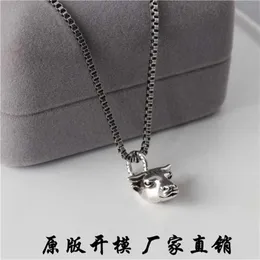 bijoux de créateur bracelet collier bague Ancien classique vache tête hip hop personnalité ins pendentif hommes femmes amoureux polyvalent CADEAU PENDENTIF de haute qualité