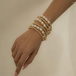 Set di braccialetti a catena di perle artificiali con perline color oro semplice di moda per le donne Boho Vintage Y2K regalo di gioielli carini a più strati