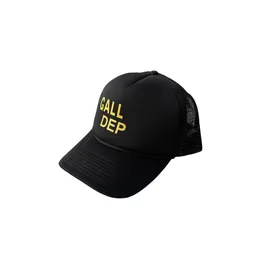 Ball Caps Tide Baseball Cap Brand Street Graffiti Mesh Trucker Hat for Man and Women Summer Casual Letter Projektant Hats