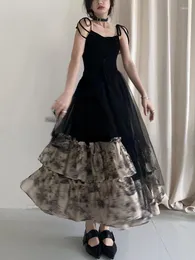 Casual Kleider Französisch Vintage Black Strap Kleid Gothic 2023 Sommer Ärmellose Sexy Retro Midi Slim Koreanischen Stil Party Frau