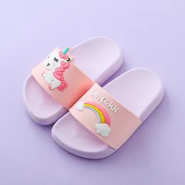 Slipper 3-9y Crianças desenho animado Unicorn Slippers internos para crianças meninas meninas de verão chinelos de garotos sapatos de quarto de quarto use chinelo 230530