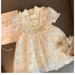 Flickans klänningar barnkläder 2022 Nya flickors cheongsam sommarklänning lolita prinsessa kjol barn kjol blommor klänning aa230531