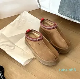 Botas de neve vento nacional feminino tubo curto baotou chinelos pele sapatos de algodão preguiçoso pé fora sapatos