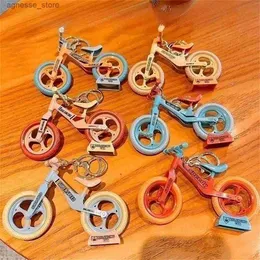 Keychains Lanyards Funny Bicycle Keychain 360 Rotating Handlebar Detachable Seat Keyring Children's Toys Sports Lover Gift Handbag Accessories R231201
