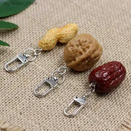 مفاتيح مفاتيح Lanyards Food -keychain peanut Red Date Walnut Nuts Keyring for Women Men Gail