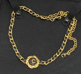 collana di forma rotonda in vera pelle nera placcata oro 18 carati con timbro