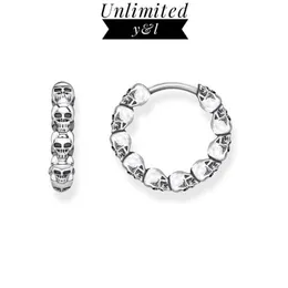 Charm Skull Creole Hansed Hoop Earrings 925 Sterling Silver Style Skeleton Round Fashion Smycken Kvinnor Män 2021253T