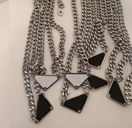 2024wholesale Luxury Pendant P Necklace Fashion For Man Woman Invertered Triangle Letter Designers Brand Luxury Jewelry Trendy Personlighet Högkvalitativ halsband