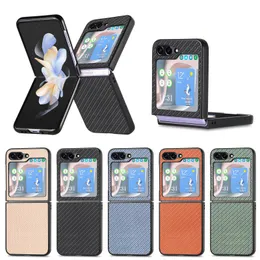 Carbon fiber patterned PC phone case suitable for Galaxy Z Flip5/4 foldable screen protection Flip3/2