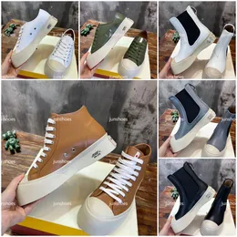 Pablo Platform Sneaker con punta grande firmata Uomo Donna Scarpe casual moda British retrò Mary Jane Stivali Chelsea pelle di vitello di lusso Suola in gomma Sneakers alte