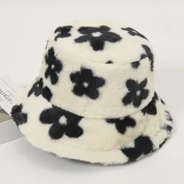 Cappelli a tesa larga Cappello a secchiello caldo Donna Autunno Inverno Berretto Fiore Pelliccia di coniglio Pescatore Retro Bacino di lana lavorato a maglia Regali 231130