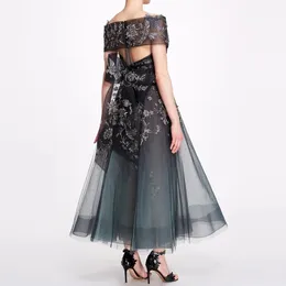 Eleganti abiti da ballo lunghi a sirena con paillettes grigie per ragazze nere Collo trasparente Plus Size Sweep Train Abiti da cerimonia per occasioni formali