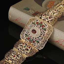 Belts European Style Exquisite Rhinestone Gold Color Belt Hollowed-Out Flower Crystal Caftan Belly Chain Lady Metal Belt Gift 231201