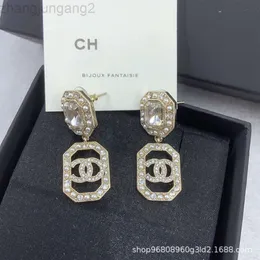 Designer Channel Xiaoxiang 2023 Sugar Square Hollow Letter Water Diamond Earrings Female Xiaoxiangfeng Pearl Octagonal Earrings Trend