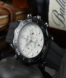 OmegSeamaste Brand Top quality Men Watch 42mm Full Function Stopwatch Black Blue Grey Rubber clock Luxury Quartz President Day Da6098125