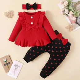 Kläder sätter 3st småbarn baby flicka kläder set bowknot röd topp kärlek tryckt byxor avslappnade spädbarn kläder födda babykläder 6m 12m 231201