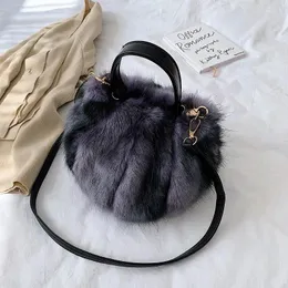 Evening Bags 2023 Faux Fur Women Luxury Handbags Autumn Winter Casual Fashion Ladies Shoulder Female Cute Velvet Crossbody Bolsa