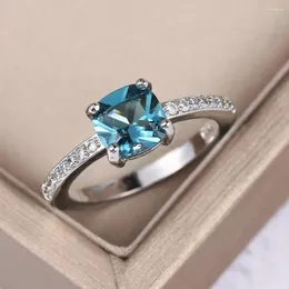 Cluster Rings Classic Blue Crystal Wedding For Bridal Women Dainty Simple Promise Engagement Ring Fashion Jewelry Accessories KCR058